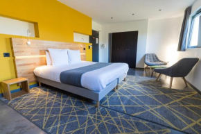 Hotels in Chatte